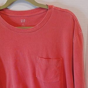 GAP Pocket-T Red Crew Neck T-Shirt Men's Size XL Weathered Red